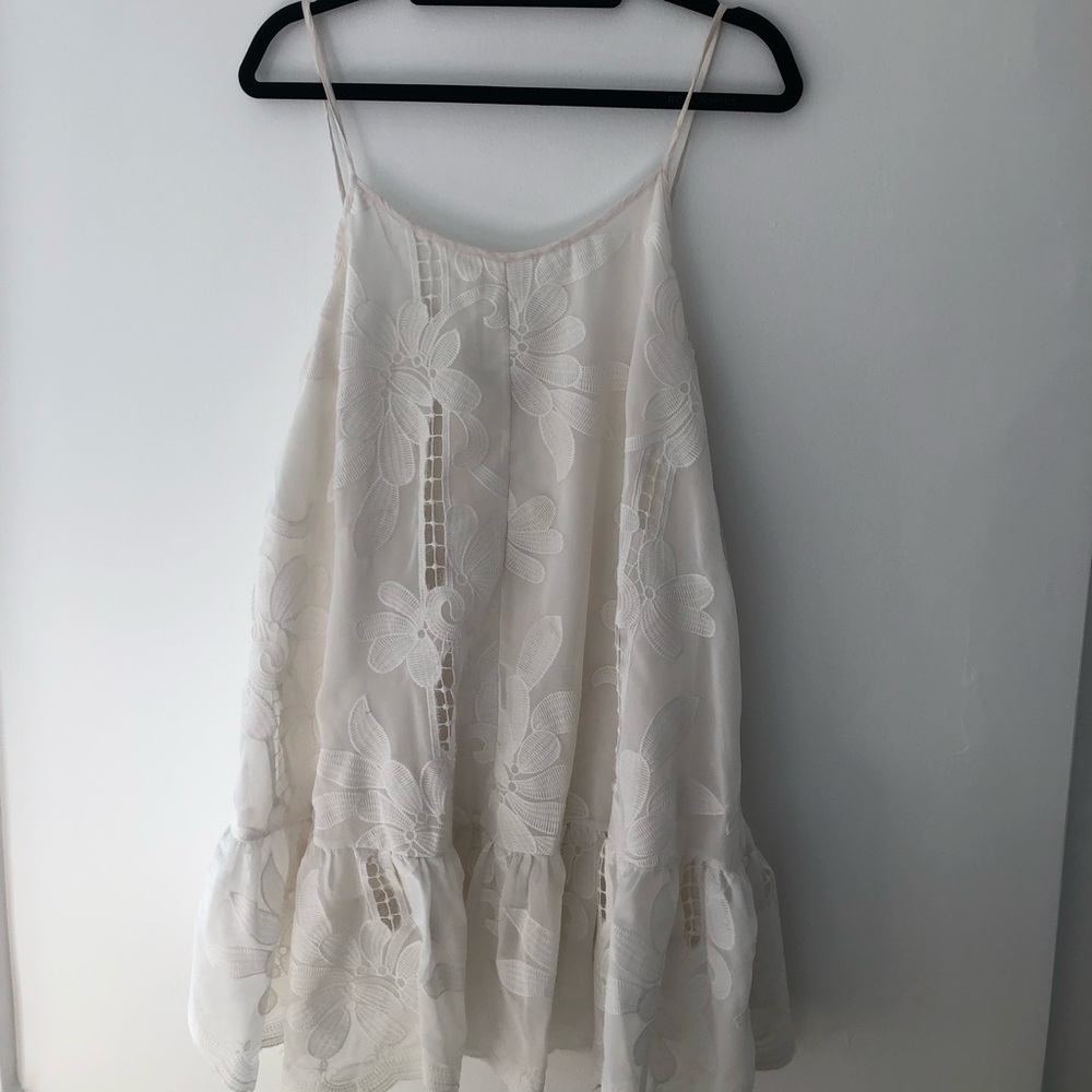 SOLD! Showpo. While Lace Flowly Dress